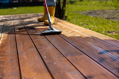 Deck Stain Calculator